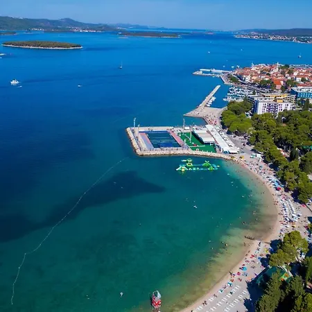 Daire Mankul Biograd Na Moru